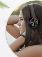 Gaming headset wireless headset, Jerry cool light effect, support wired mode